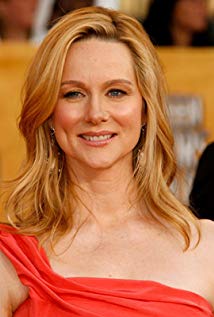 Laura Linney